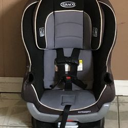GRACO EXTENDED 2FIT CONVERTIBLE CAR SEAT !!!!