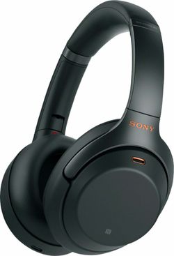 Sony WH-1000XM3 noise cancelling headphone