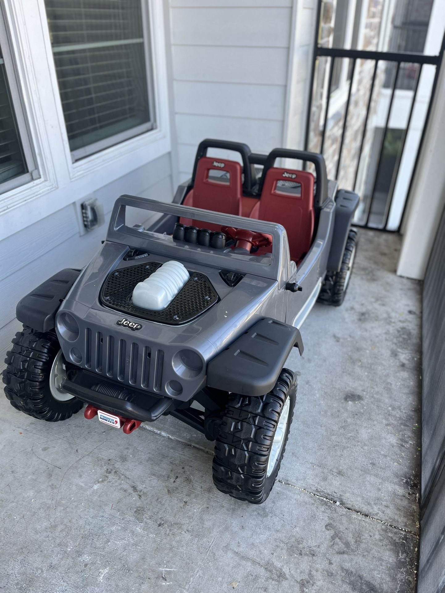 🚗 Power Wheels Jeep Hurricane Extreme – 2-Seater