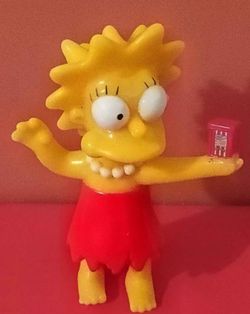 Small Lisa Simpson figure. See last pics for price comparison