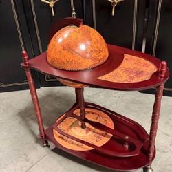 New Globe Bar, 34.5" Globe Bar Liquor Cabinet with Wheels. 27.5"X 18" X 34.5"