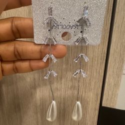 Silver Willow Pearl Drop Earrings 