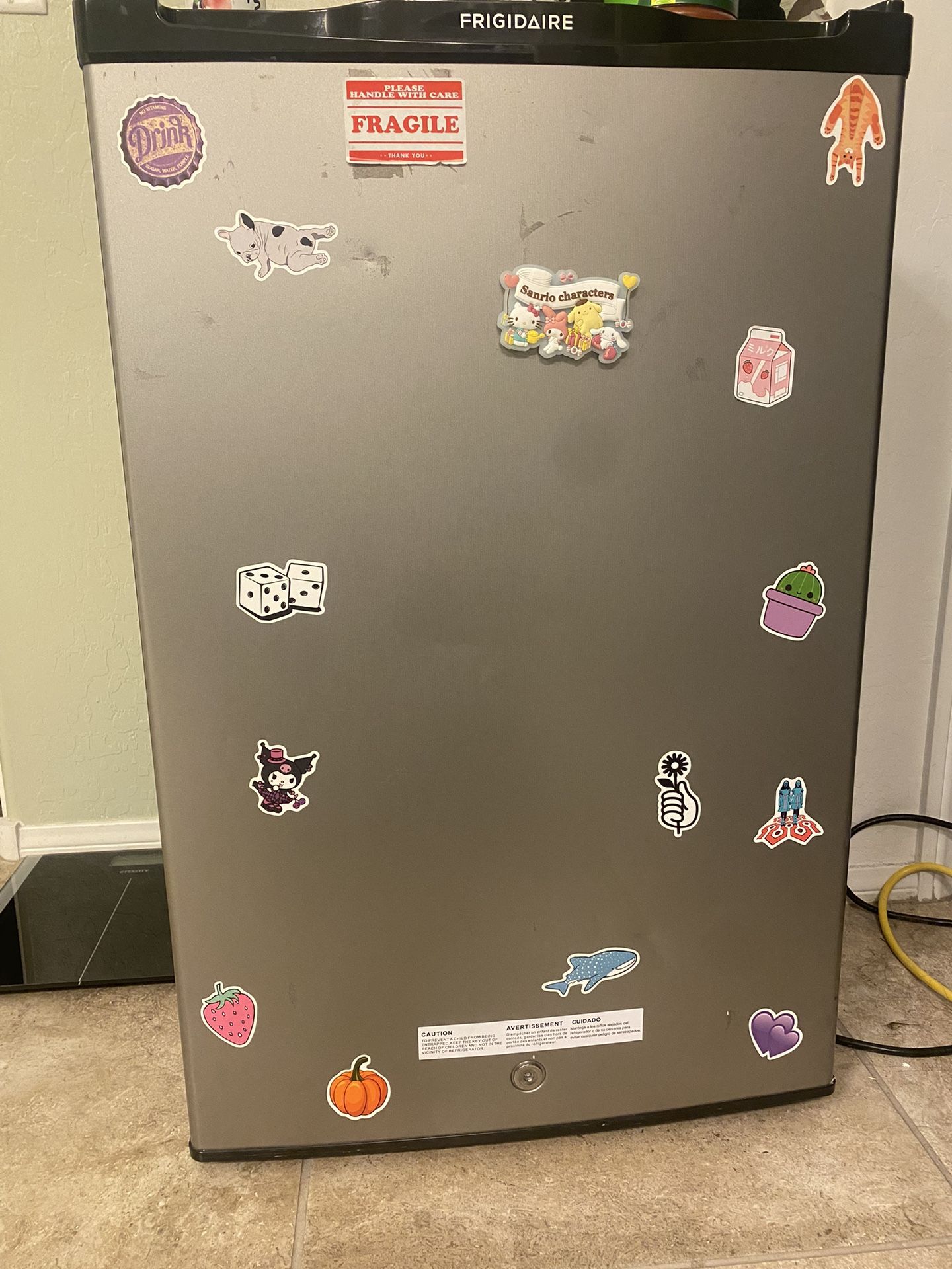 Frigidaire Mini Fridge for Sale in Las Vegas, NV OfferUp