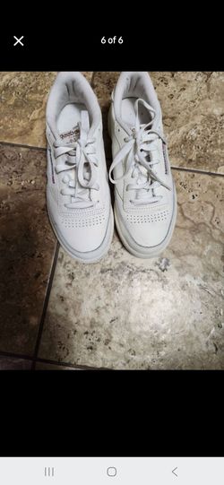 Reebok princess classic woman shoes size 6