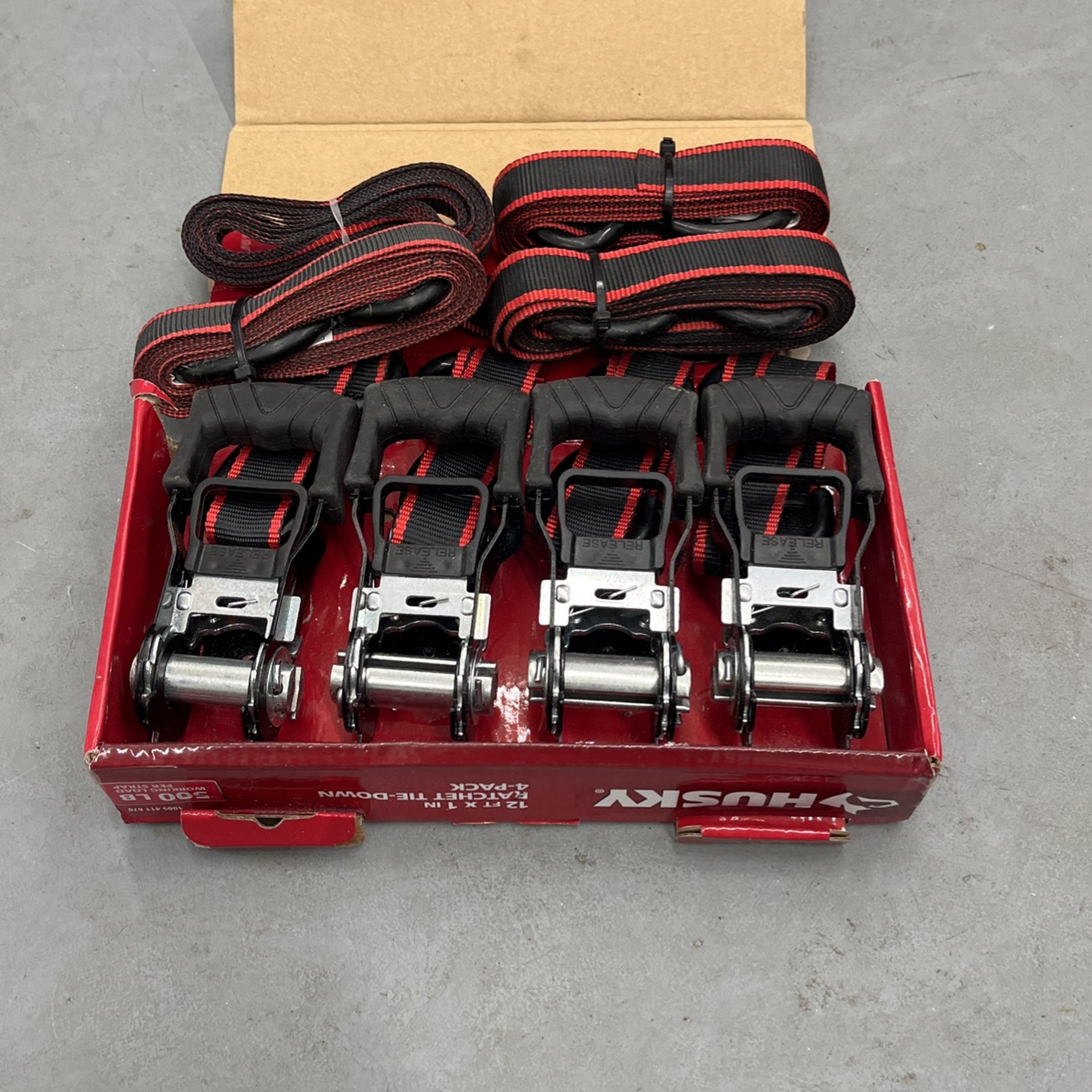 Husky 4-pack Ratchet Tie -down