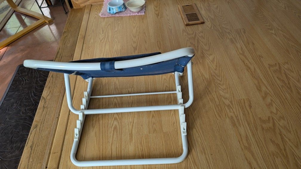 Adjustable Back Rest