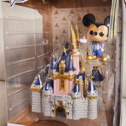 Funko Pop Disney Cinderella's Castle with Mickey 