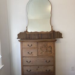 Antique Fine Solid Oak Dresser 