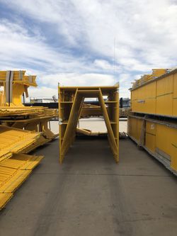 5’x6’8” snap on walk thru frame