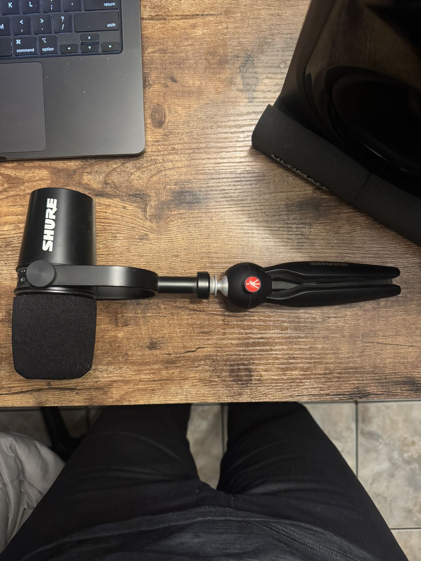 Shure MV7