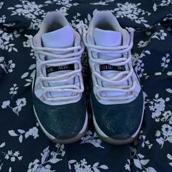 Jordan 11 Low
