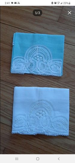 1940's lace hankerchiefs Brussels-New
