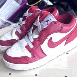 Kids Jordan One Low 