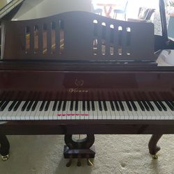 Grand piano