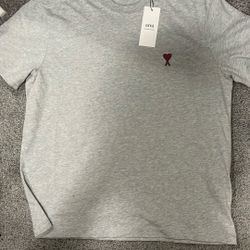 Ami Tee 