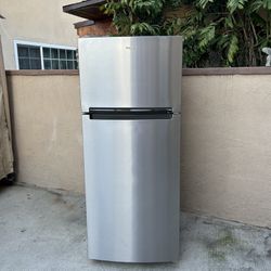 Whirlpool Refrigerator Stainless Steel 18 Cu Ft 28x29x68 ✋👍 3 MONTHS WARRANTY 