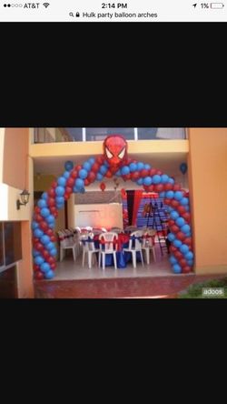 Balloons arches and columns