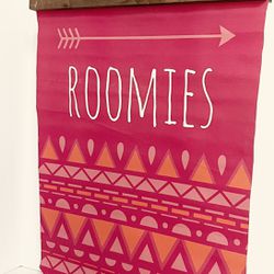 Roomies Banner