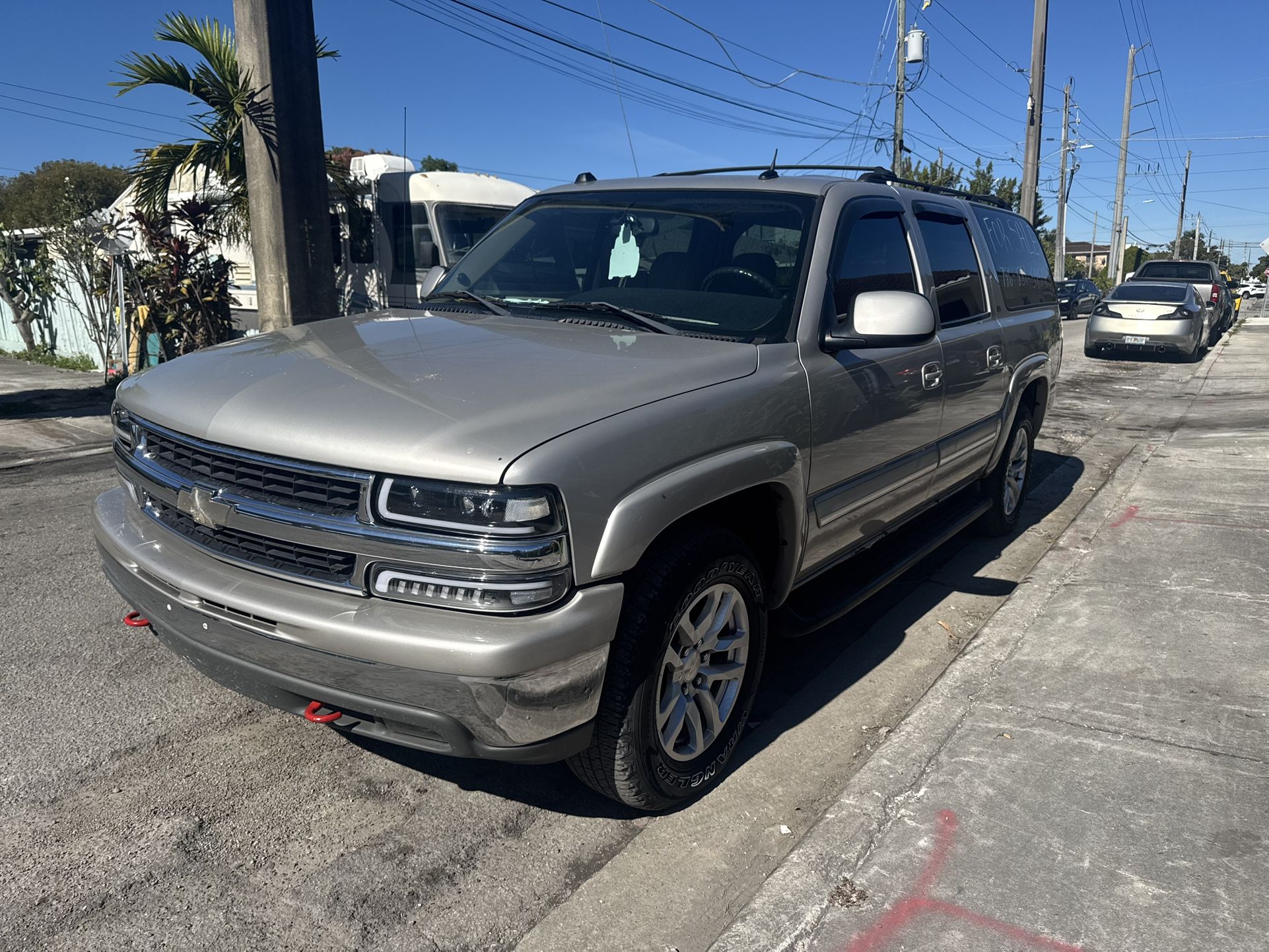 2004 Chevrolet Suburban