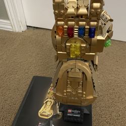 Thanos Gauntlet Lego