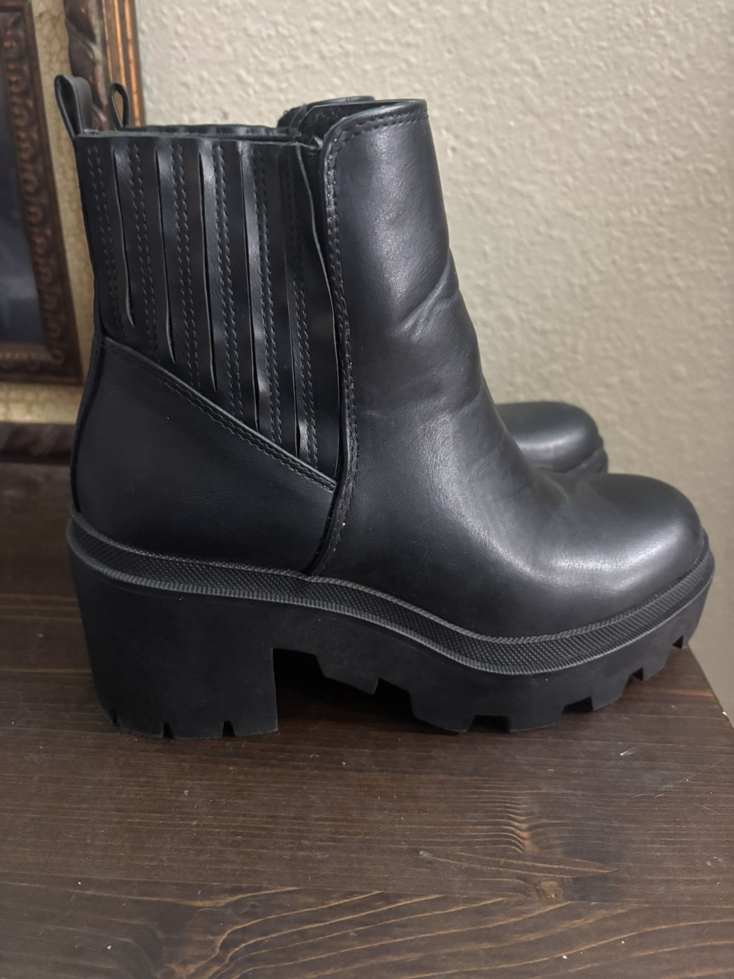 Women Boots