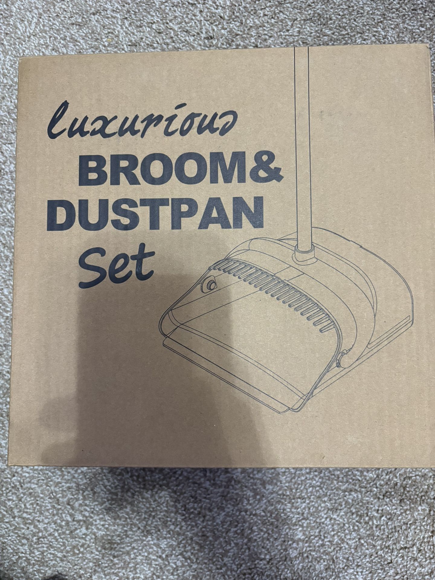 Luxurious Broom & Dustpan Set - New