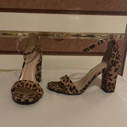 Leopard Print Heels Size 6
