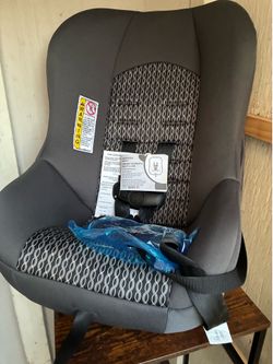 NEW Car Seat DISNEY Scenera Next Luxe
