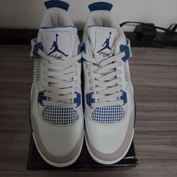 Jordan 4 Military Blue