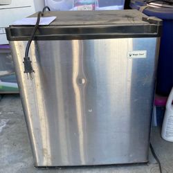 Magic Chef fridge