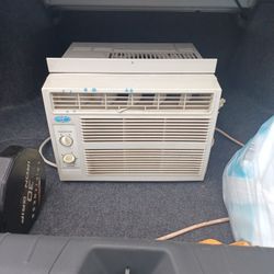 Perfect Aire Window Ac
