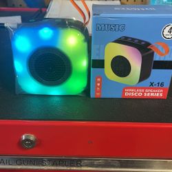 Small Speaker