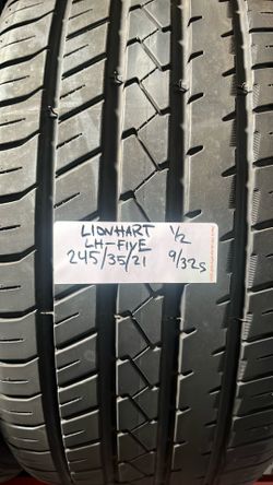Pair of 245/35/21 Lionhart LH-FIVE