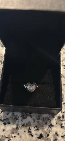 Heart Ring Kay Brand 