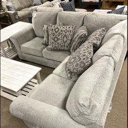 Beautiful Stunning Rolled Arm Sectional! 