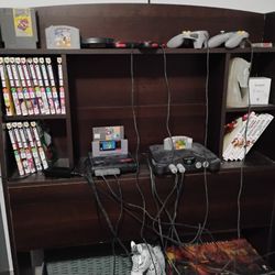 Headboard With Storage 