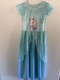 Elsa Halloween costume