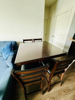 Dining table - 4 seat