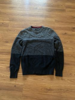 Banana Republic Sweater