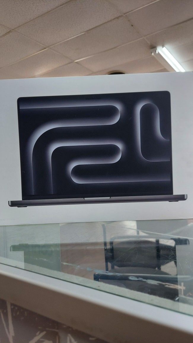 Macbook Pro 16 Inch M3 Pro 512G 36G Pay Low Down No Credit Needed