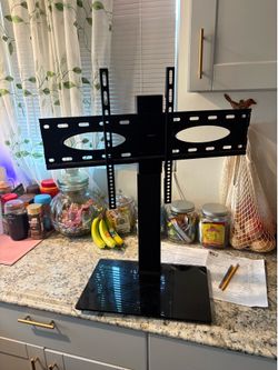 Mounting tv stand