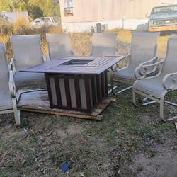 Like New Propane Fireplace With Six Chairs $80 Delivery Available