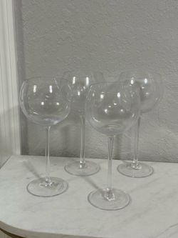 Kate Spade - Lara B Dot wine glasses