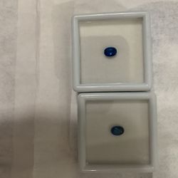 2-Neon Apatite, oval, 7x5 mm, 0.70 CT’s