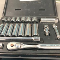 Socket Set