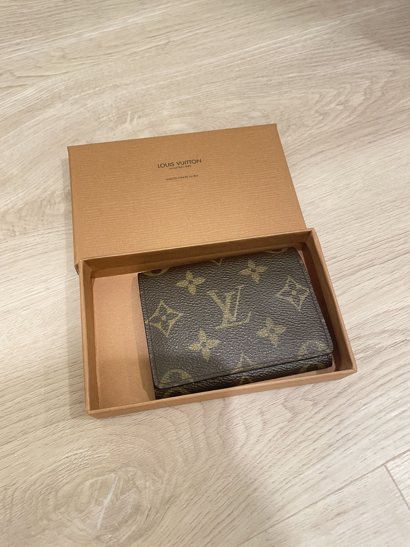 Louis Vuitton Classic Monogram Small Wallet β Brown Canvas, Excellent Condition