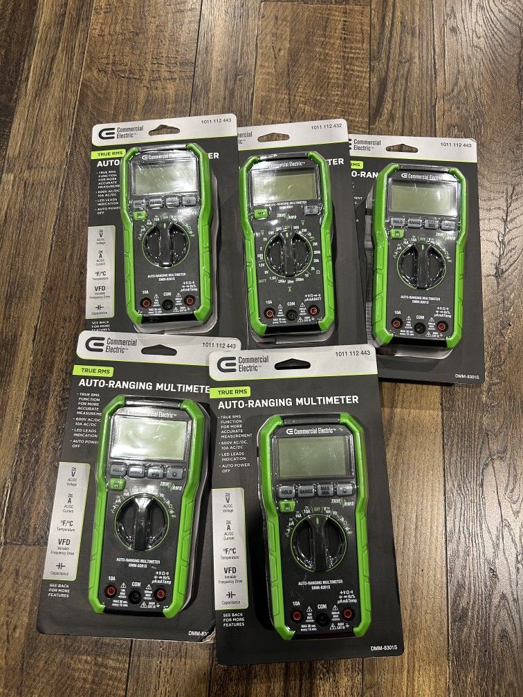 600-Volt True RMS Auto-Ranging Digital Multimeter with Temperature