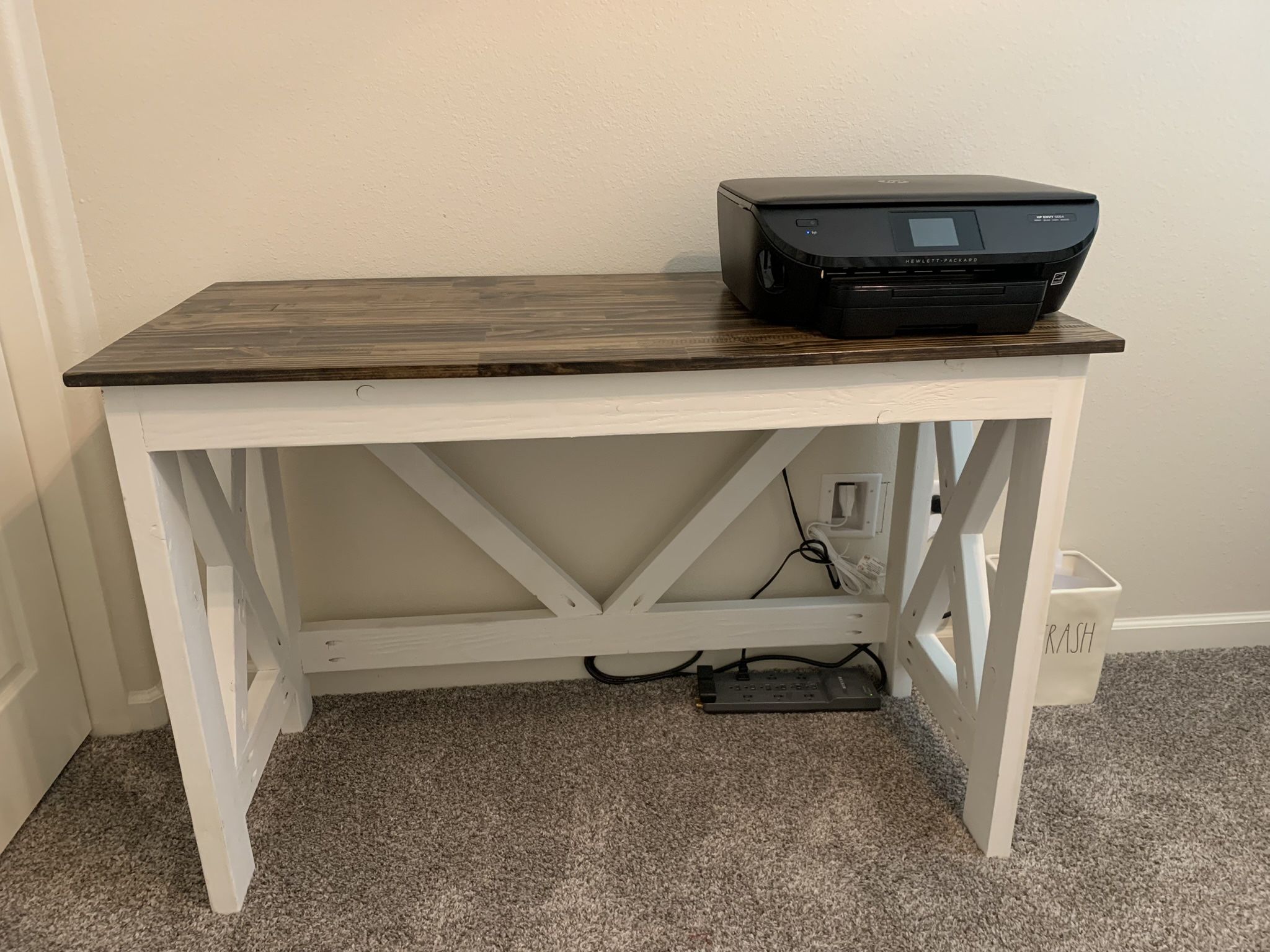 Farmhouse Desk And Matching End Table 