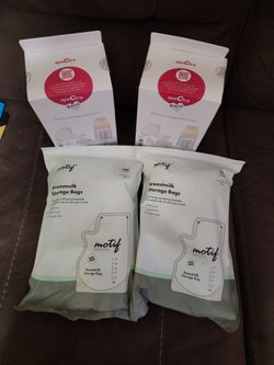 Breastmilk storage bag bundle