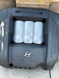 Hyundai Engine Cover